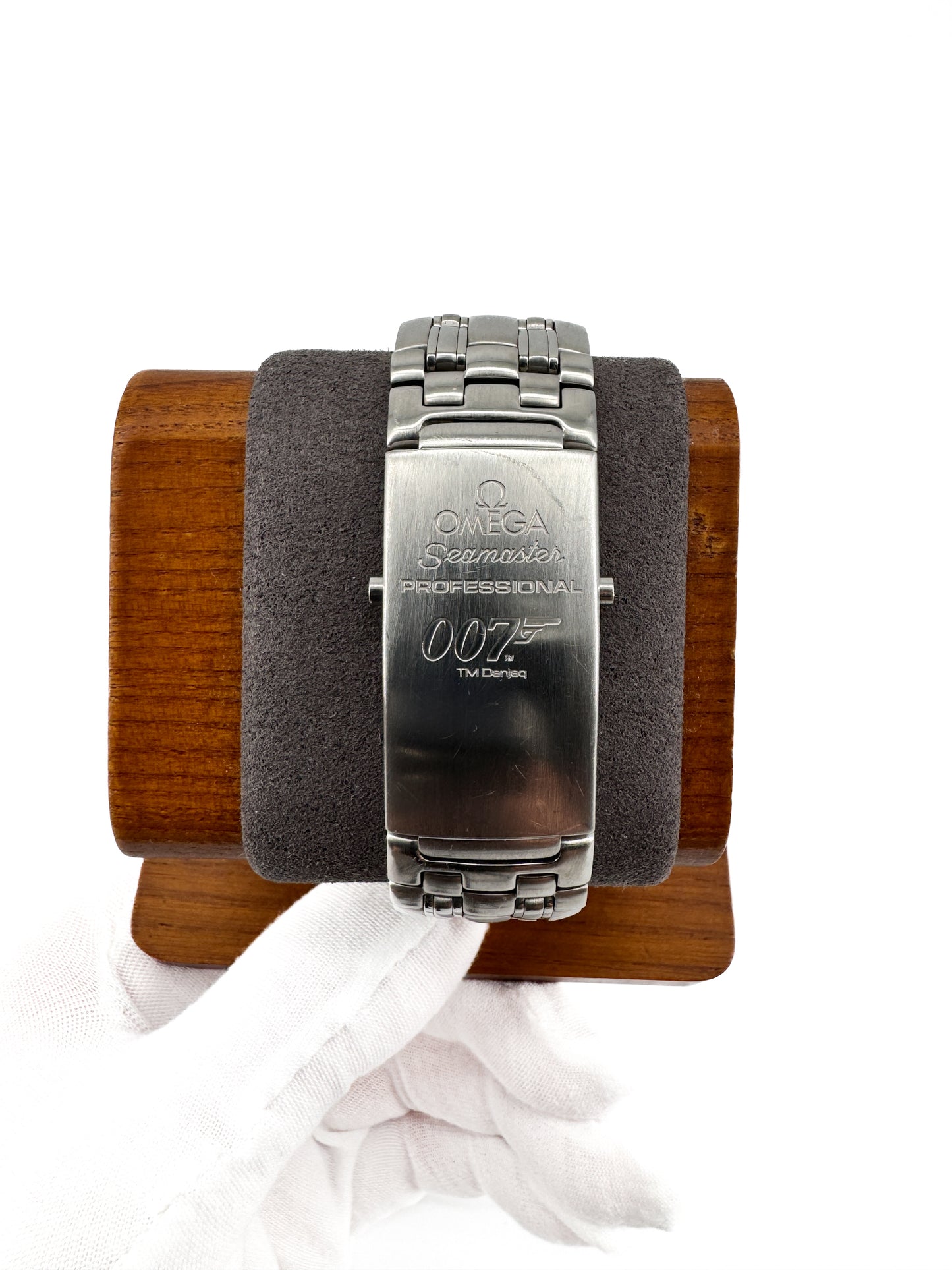 Omega Seamaster Professional 300M James Bond 40e Anniversaire – Édition Limitée 2002