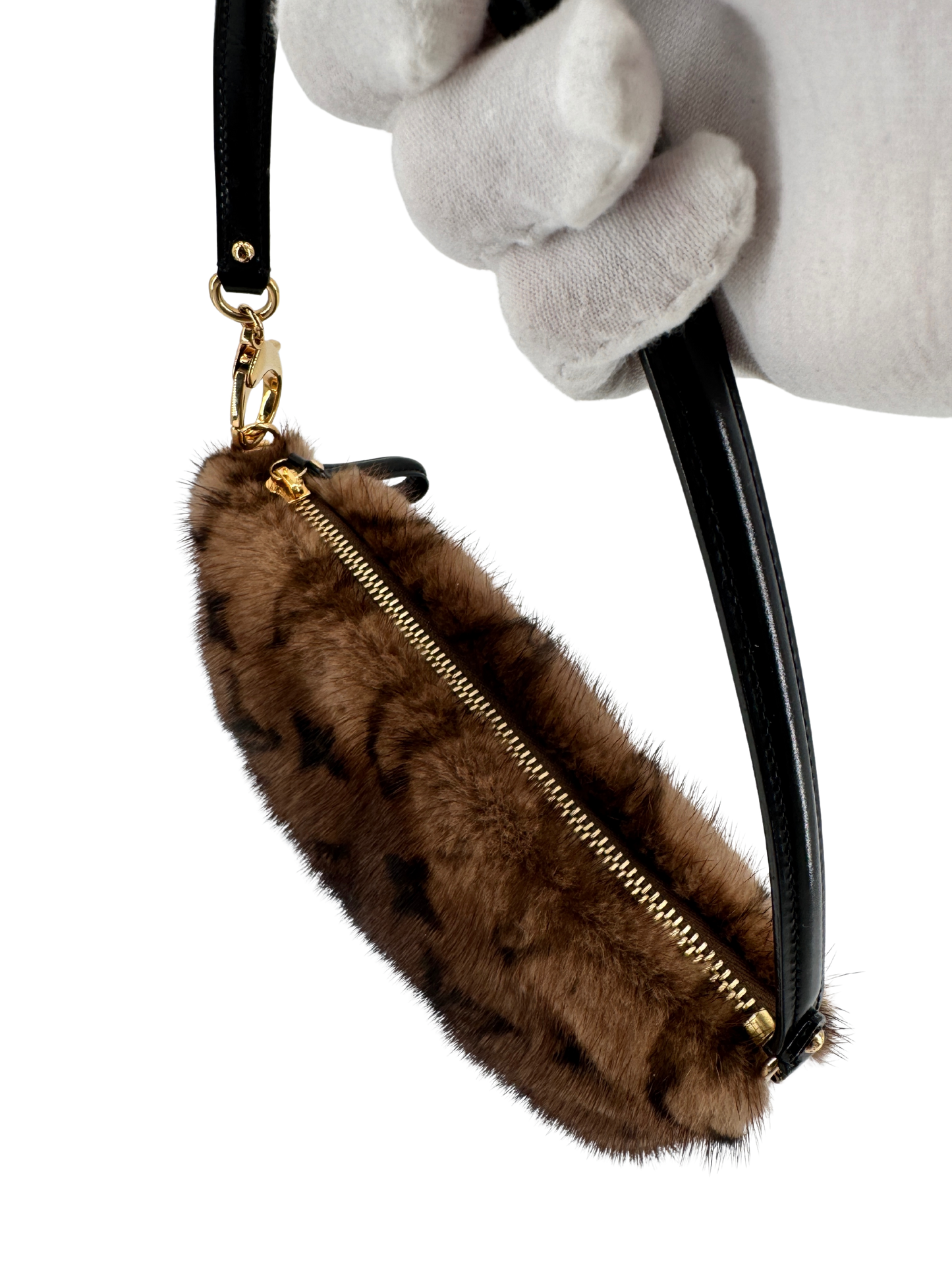 Louis Vuitton Milla Pochette Vison Mink – Collection Les Extraordinaires 2004