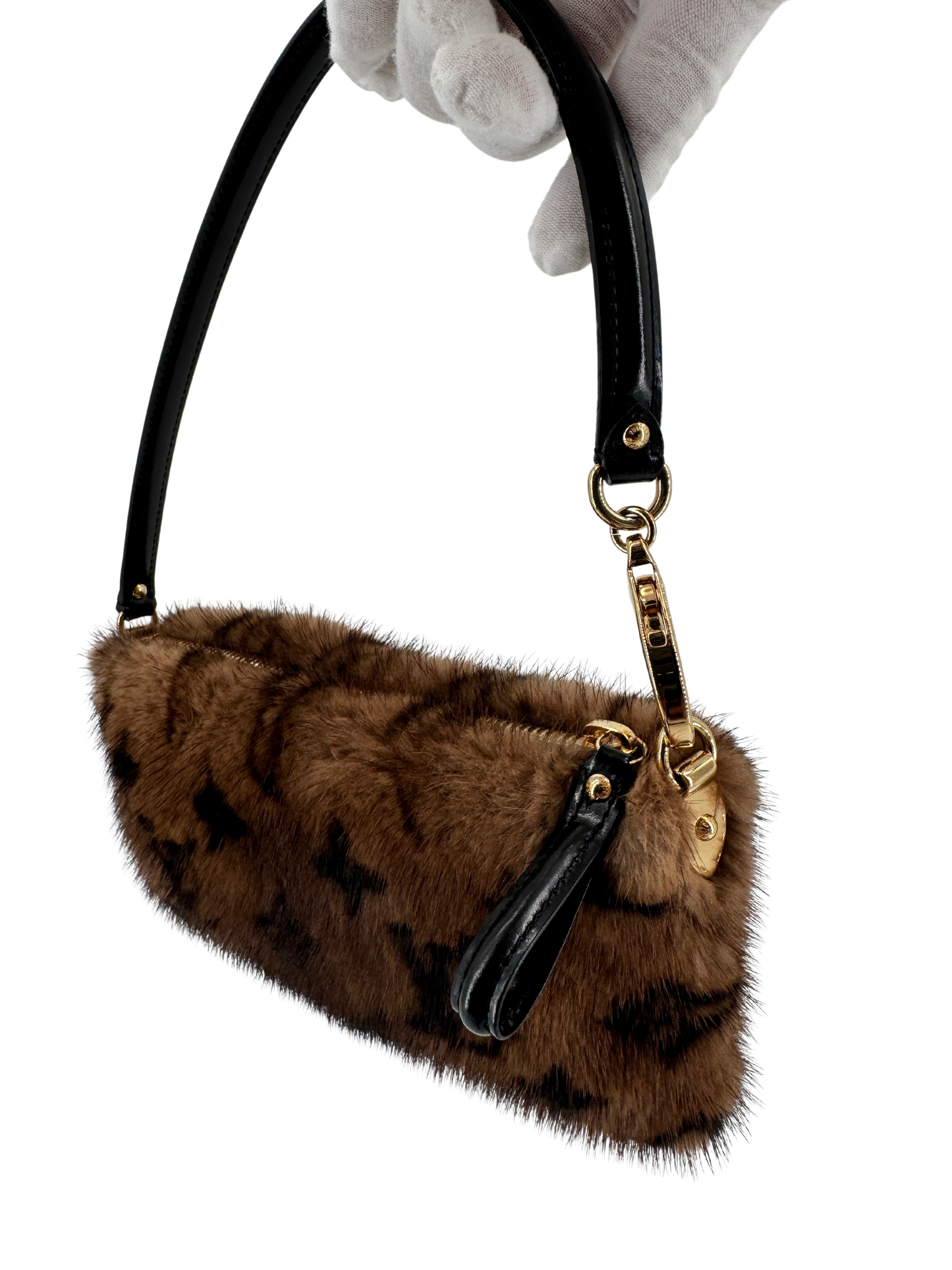 Louis Vuitton Milla Pochette Vison Mink – Collection Les Extraordinaires 2004