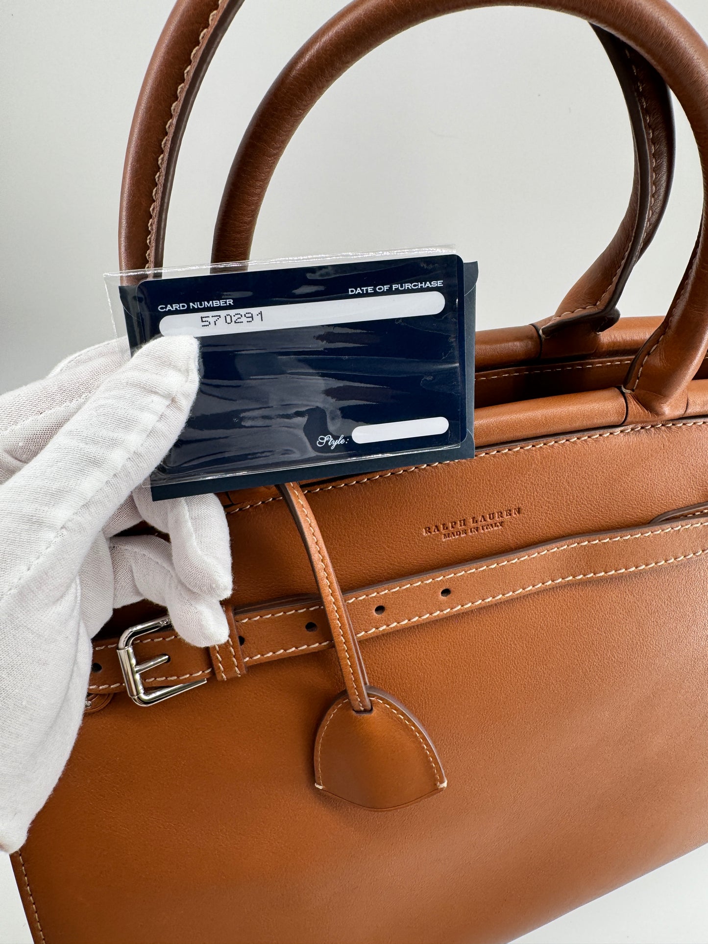 Sac RL50 Grand Modèle Ralph Lauren en Cuir Fauve – Élégance architecturale et artisanat d’exception