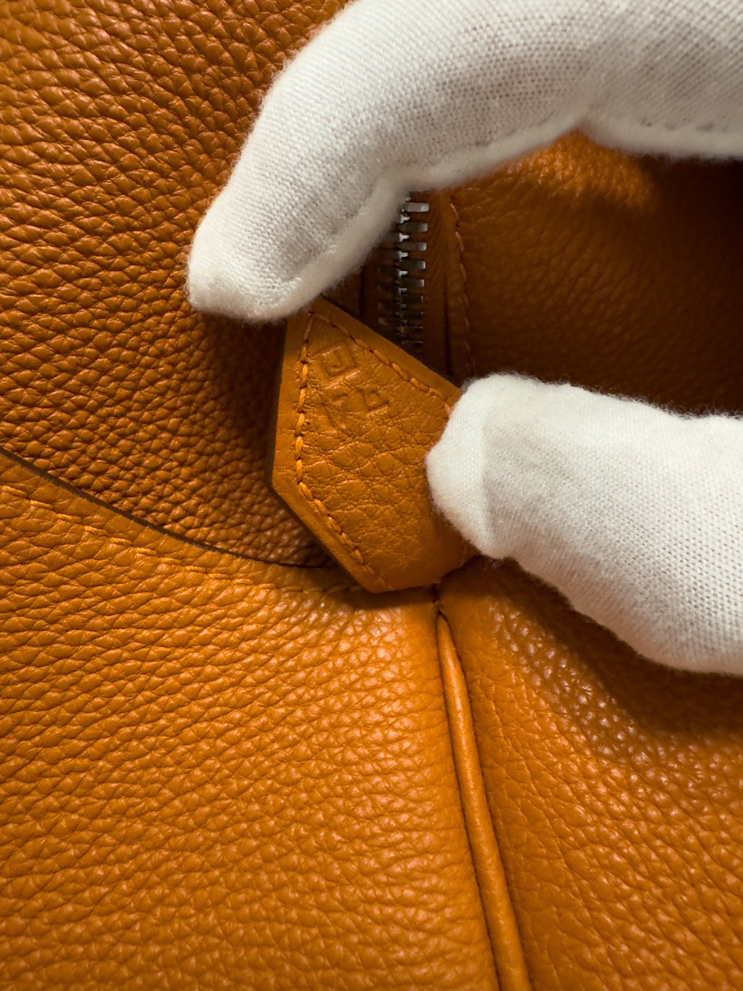 Sac Hermès Bolide 45 en cuir Togo terre battue – Élégance intemporelle et excellence artisanale (année 2006)