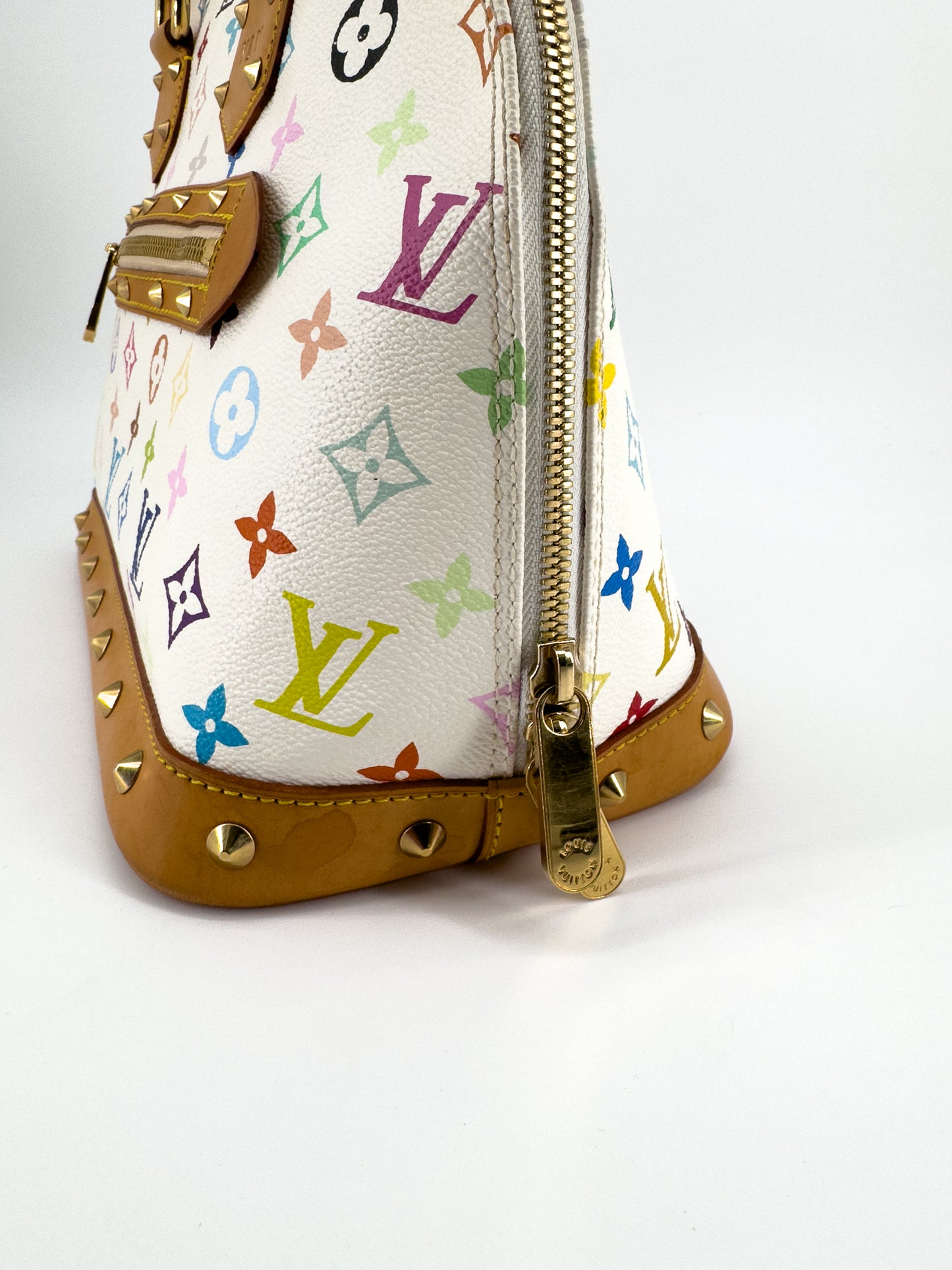 Louis Vuitton Alma Multicolore par Takashi Murakami — Toile Monogram Blanc, Cuir Naturel Clouté, Édition 2004