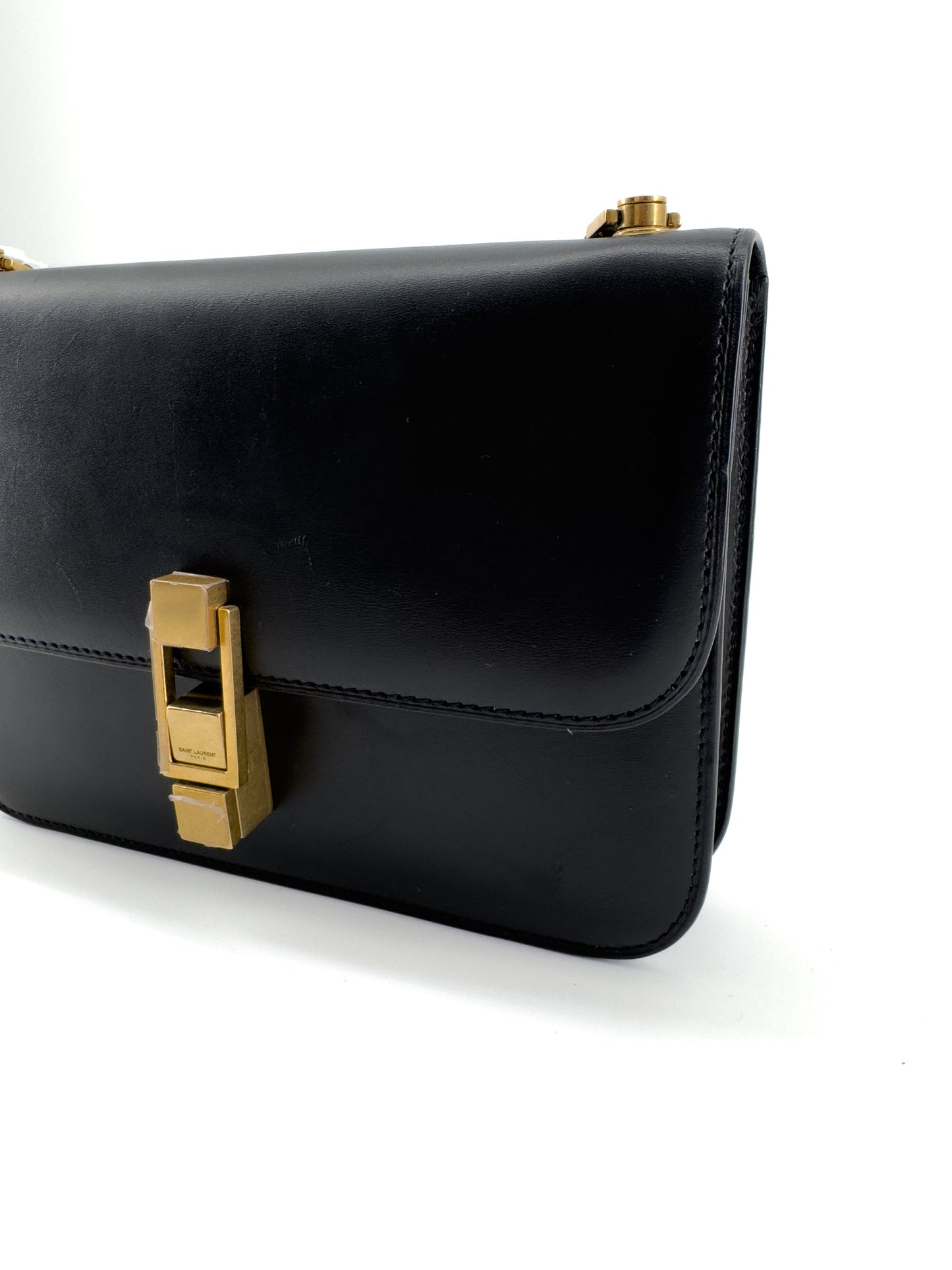 Sac Bandoulière Saint Laurent « Le Carré Satchel » en Cuir Noir — Élégance Architecturale et Intemporalité Parisienne