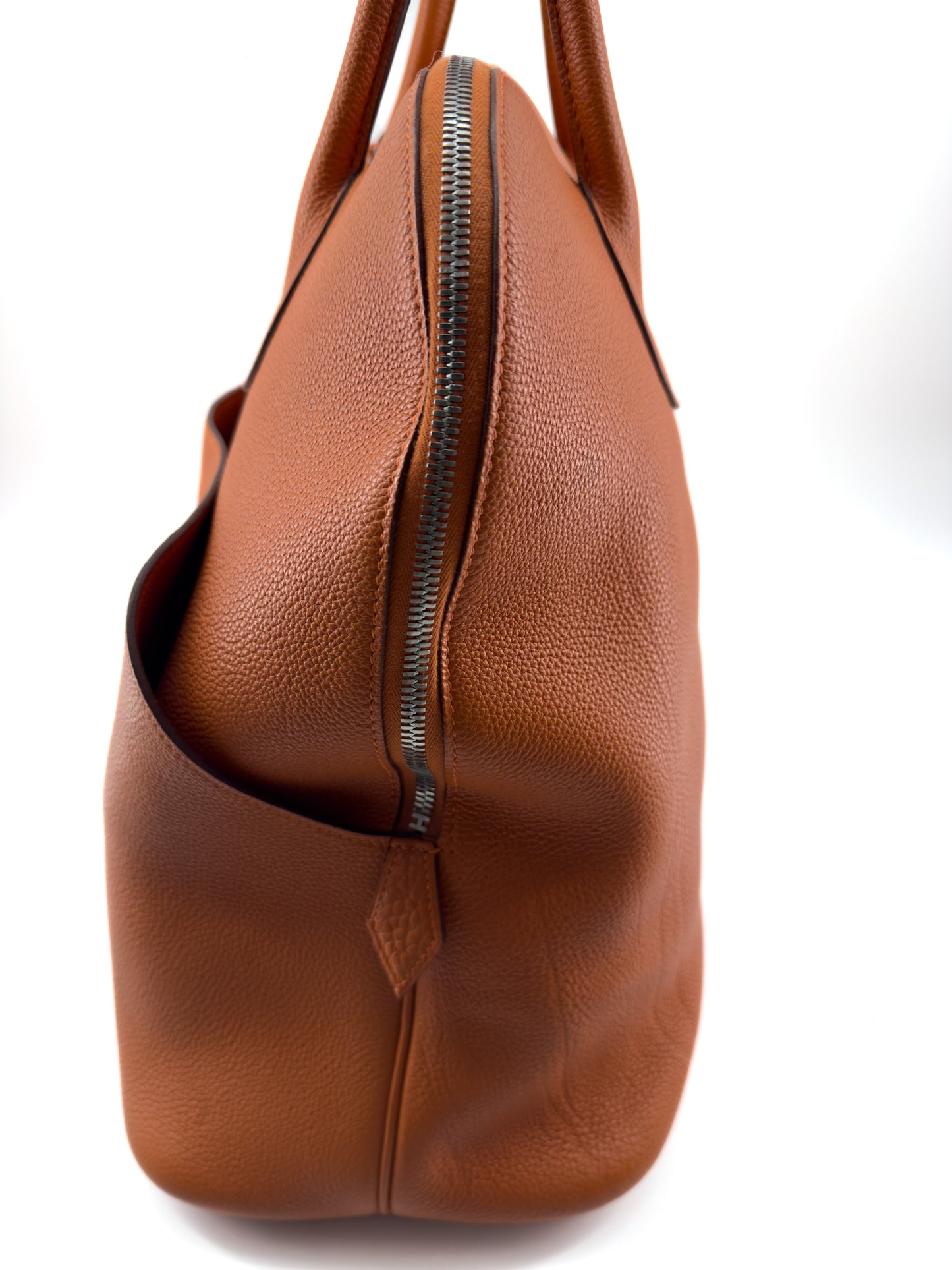 Sac Hermès Bolide 45 en cuir Togo terre battue – Élégance intemporelle et excellence artisanale (année 2006)