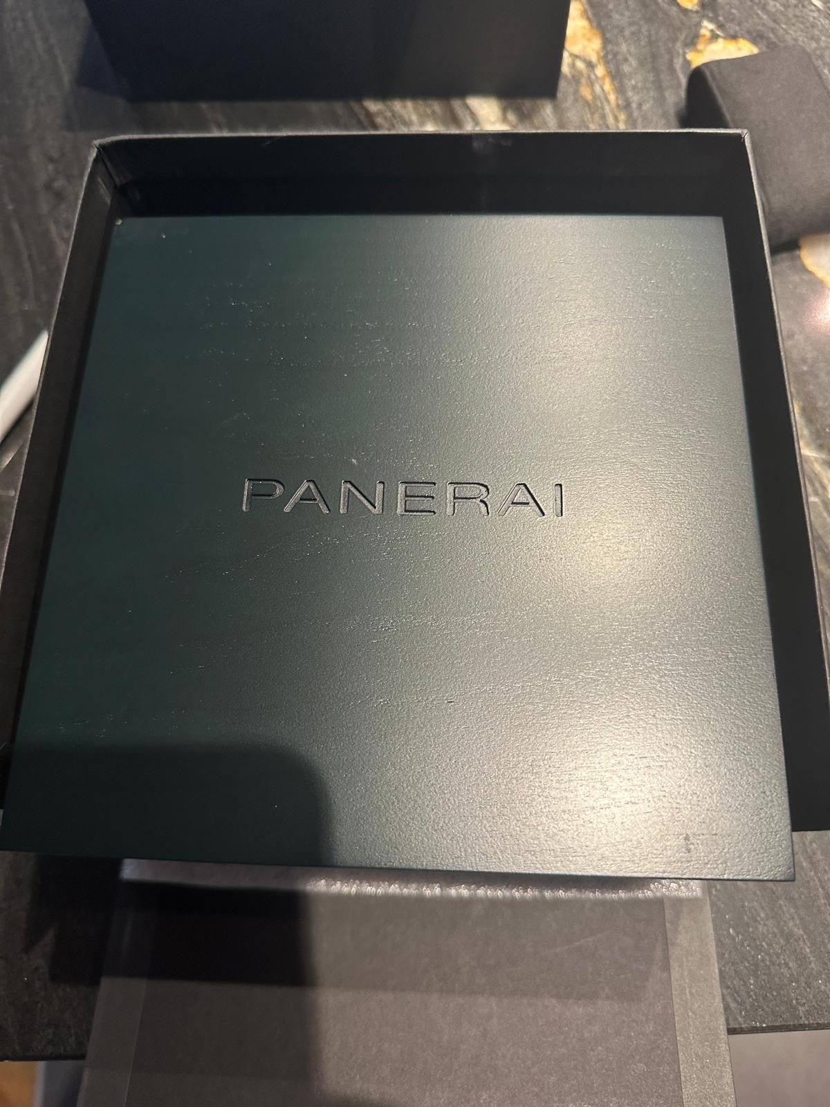 Panerai Luminor Chrono Flyback PAM01057 – Édition Limitée Cricket