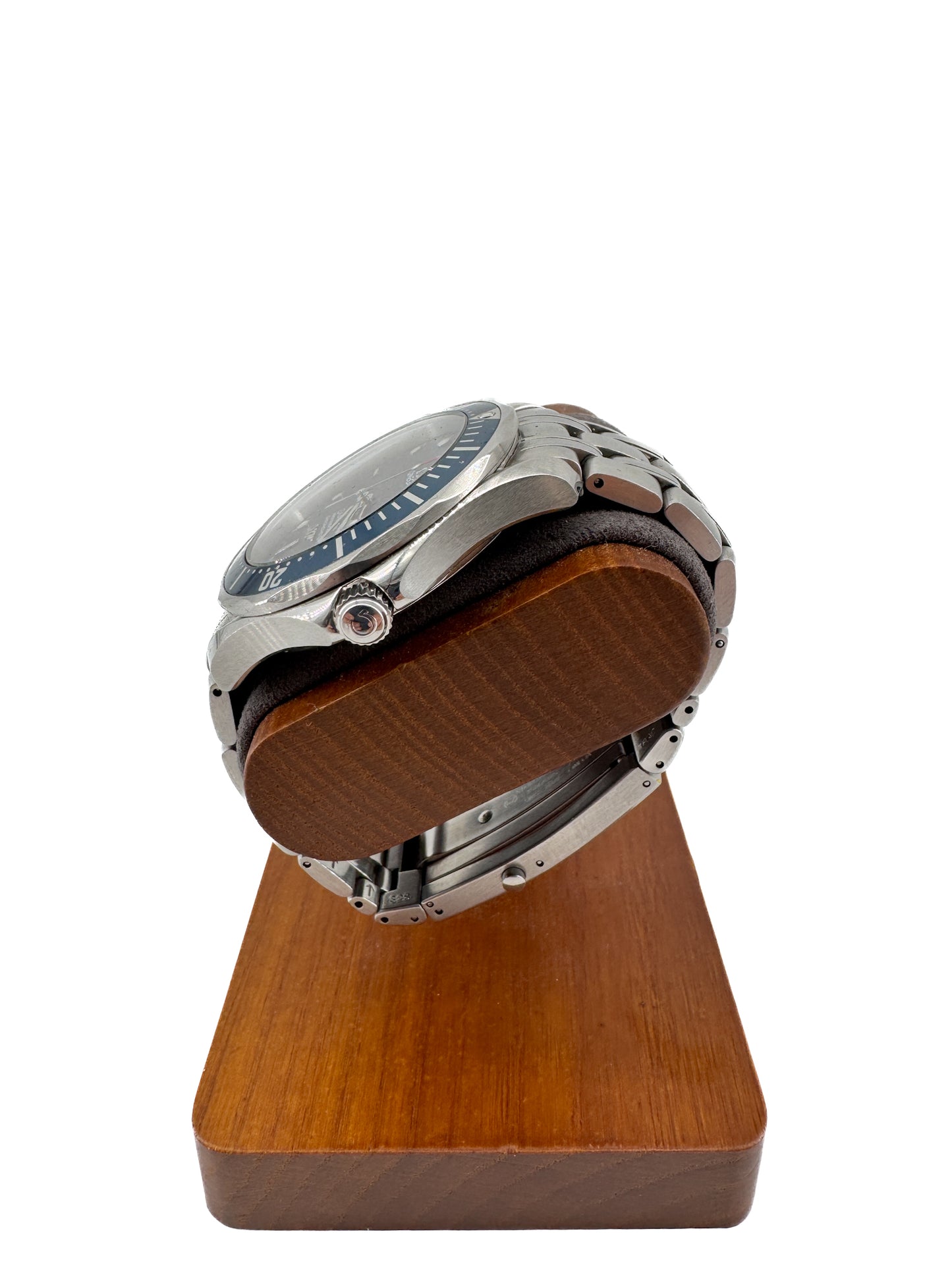 Omega Seamaster Professional 300M James Bond 40e Anniversaire – Édition Limitée 2002