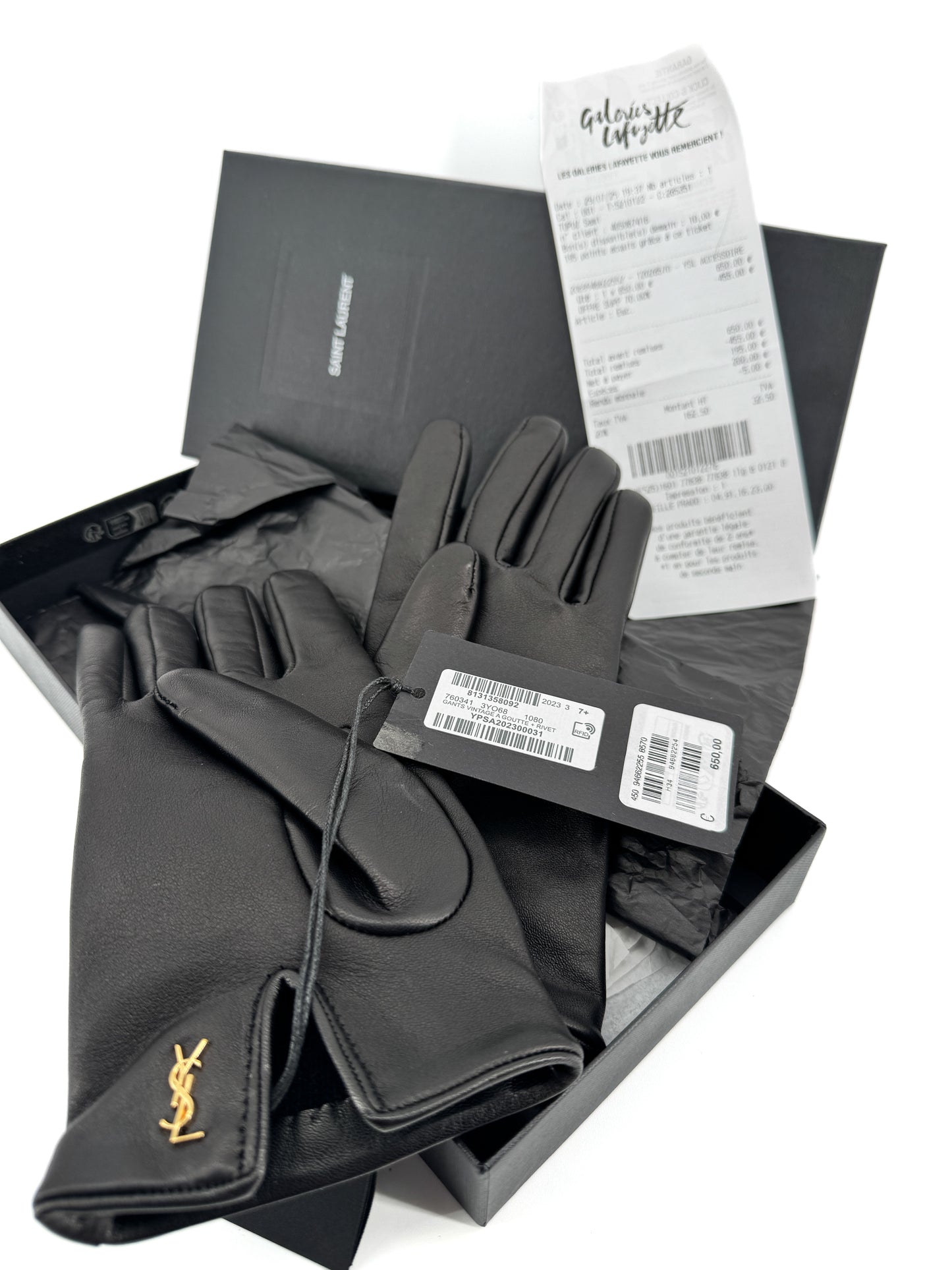 Gants Yves Saint Laurent en cuir noir – Élégance intemporelle et raffinement parisien