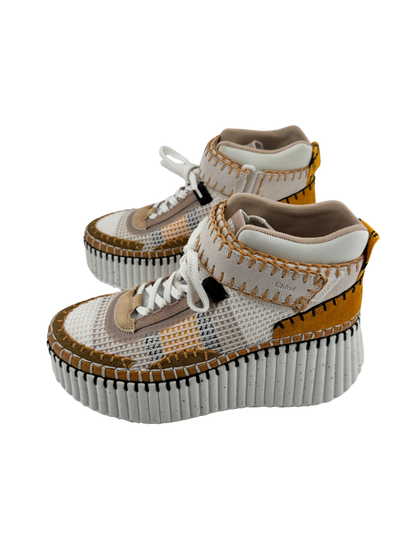 Baskets Compensées Nama Chloé – L’élégance architecturale au service du style contemporain