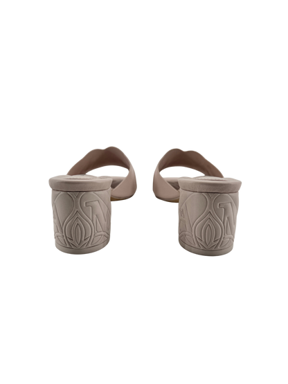 Sandales Alexander McQueen en cuir rose poudré – New Gloss Calf