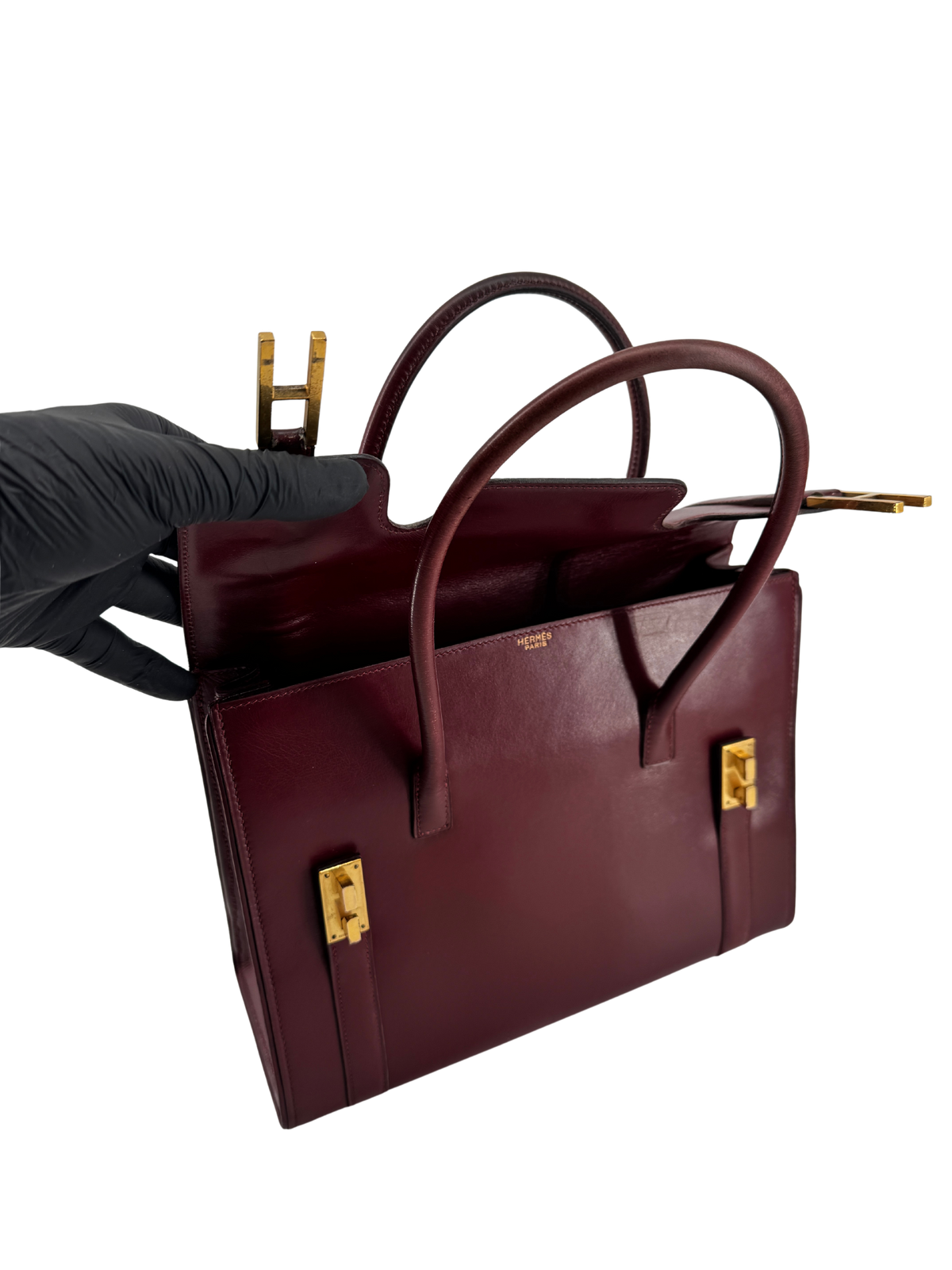 Sac Hermès Drag 27 Vintage Circa 1970 en Cuir Box Rouge, Doublure Chèvre Rouge, Bijouterie Plaquée Or — Pièce expertisée