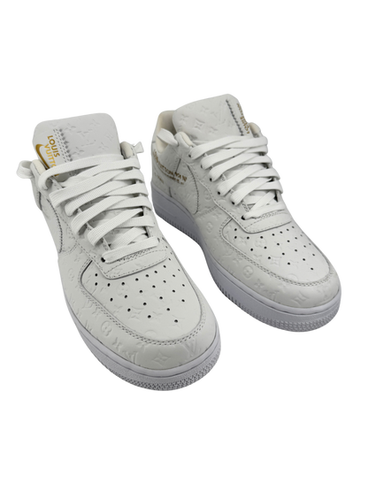 Sneakers Louis Vuitton x Nike Air Force 1 – Édition exclusive en cuir monogrammé blanc (Taille 40)