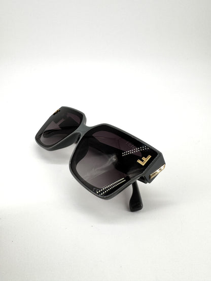 Lunettes de soleil Fendi FE40097 – Élégance architecturale et audace contemporaine