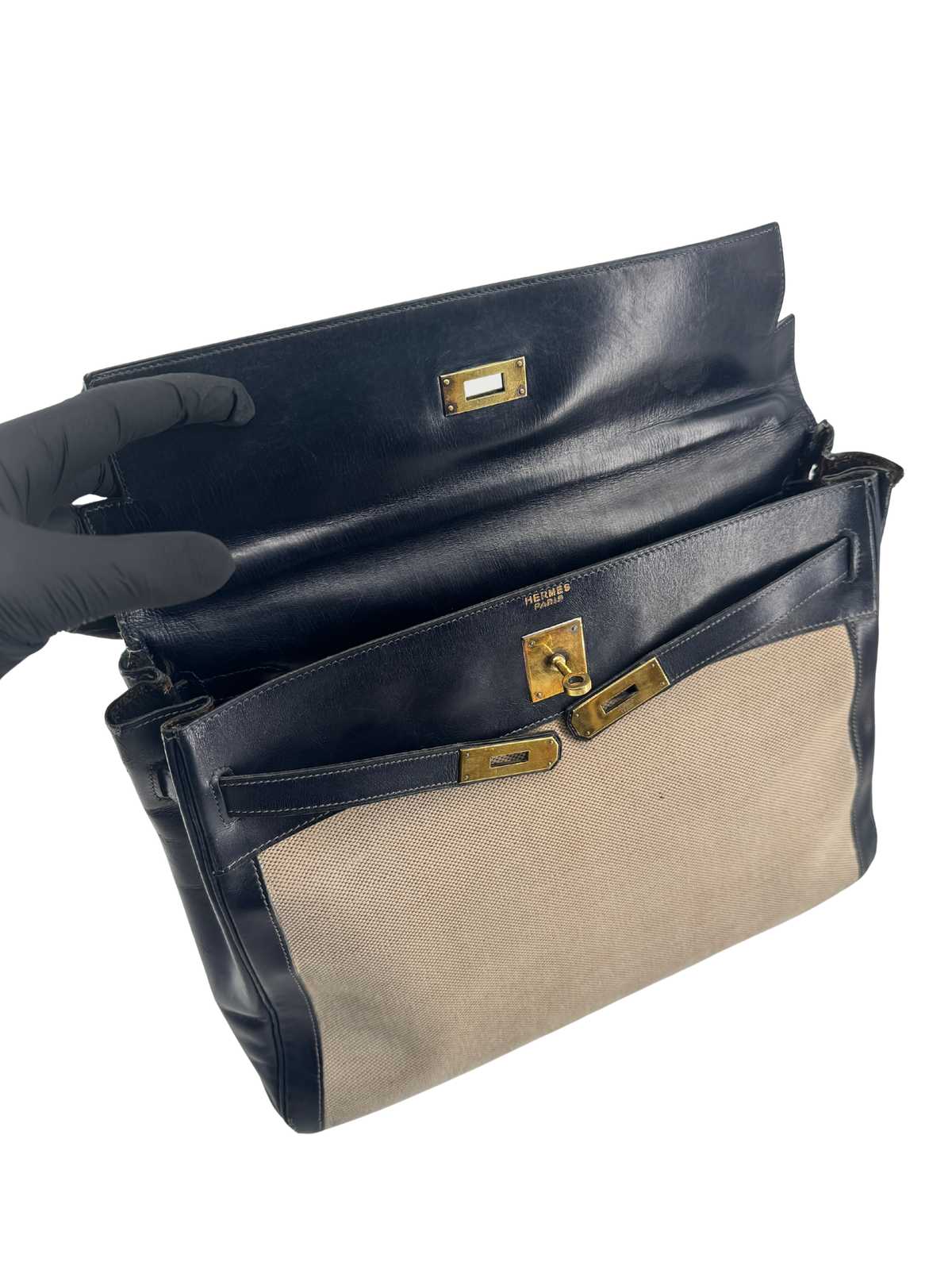 Sac Hermès Kelly 32 Retourné Vintage 1951 en Toile H Écrue & Cuir Box Bleu Nuit, Garniture Plaquée Or — Pièce de collection expertisée