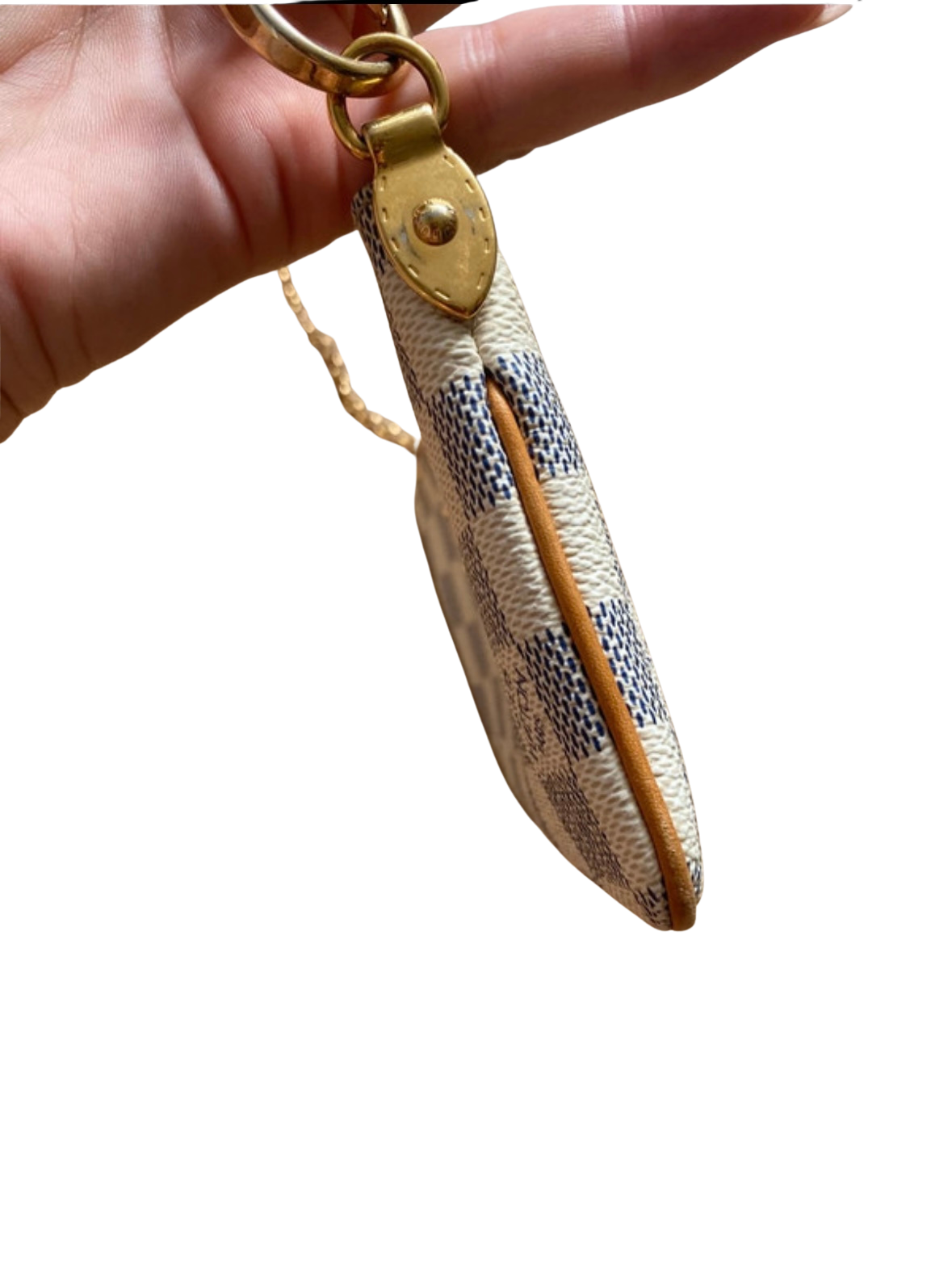 Louis Vuitton Pochette Mila PM in Damier Azur canvas – Solar elegance and timeless style