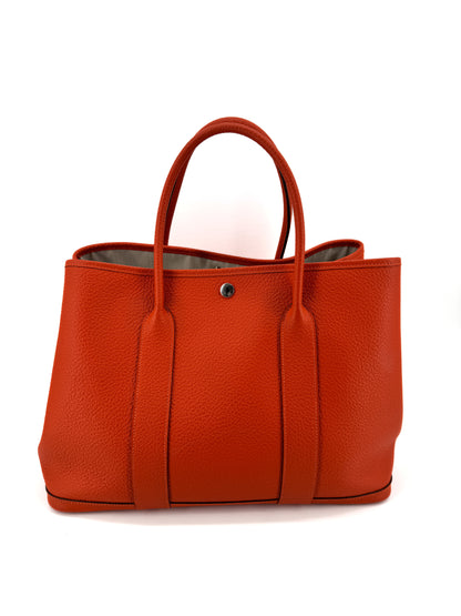 Hermès Garden Party 36 en cuir Clémence orange – L’élégance du cabas iconique au format généreux
