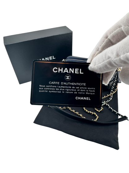 Chanel Gabrielle Small in quilted blue and black lambskin – Timeless elegance of 2018