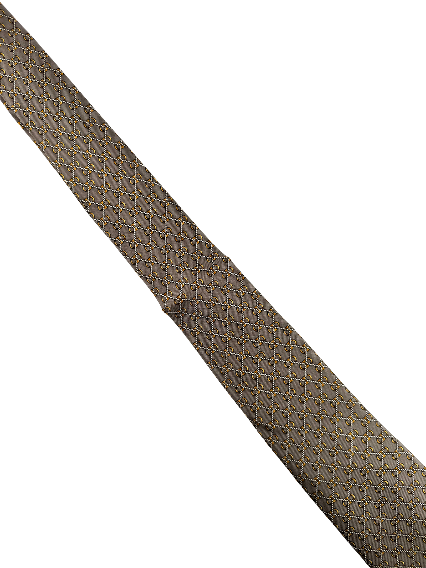 Cravate Hermès en twill de soie Made in France – décor « chaînes & maillons » sur fond gris souris