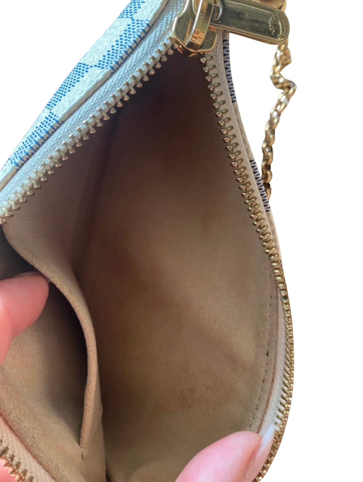 Louis Vuitton Pochette Mila PM in Damier Azur canvas – Solar elegance and timeless style