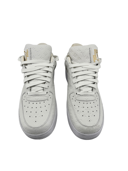 Sneakers Louis Vuitton x Nike Air Force 1 – Édition exclusive en cuir monogrammé blanc (Taille 40)