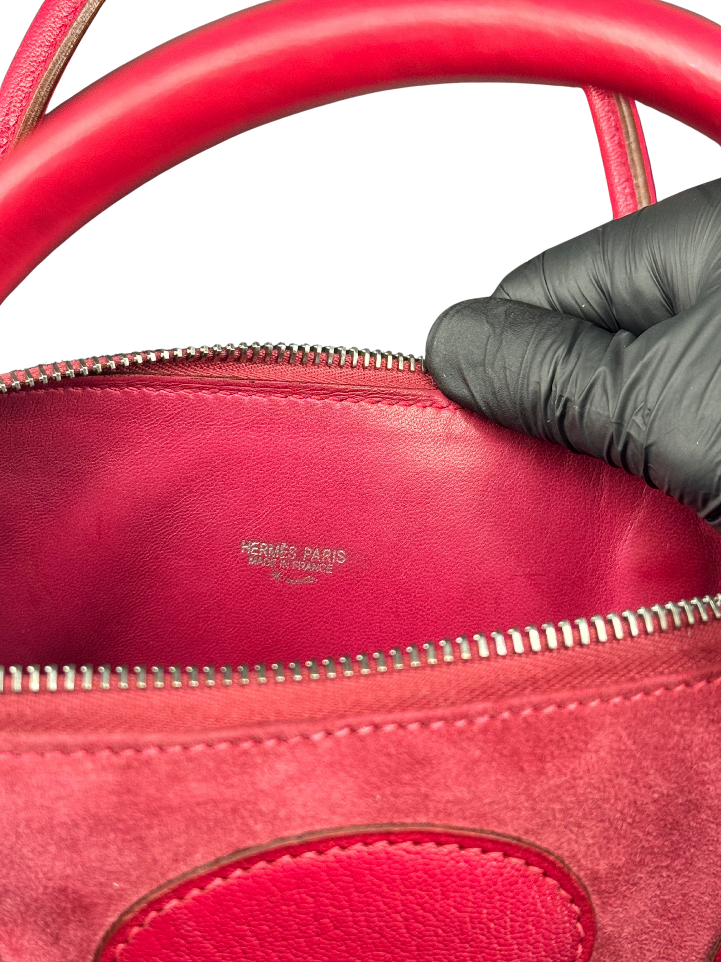 Sac Hermès Bolide 35 en Daim Rose Vintage – L’Élégance Intemporelle d’un Icône du Luxe