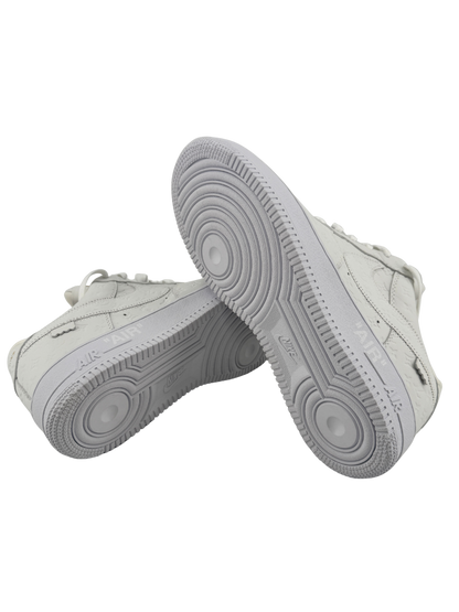 Sneakers Louis Vuitton x Nike Air Force 1 – Édition exclusive en cuir monogrammé blanc (Taille 40)