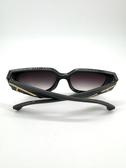 Lunettes de soleil Fendi FE40097 – Élégance architecturale et audace contemporaine