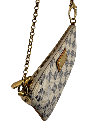 Louis Vuitton Pochette Mila PM in Damier Azur canvas – Solar elegance and timeless style
