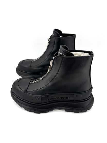 Alexander McQueen Tread Slick Zip Boot – Bottines de luxe en cuir noir, silhouette audacieuse et contemporaine