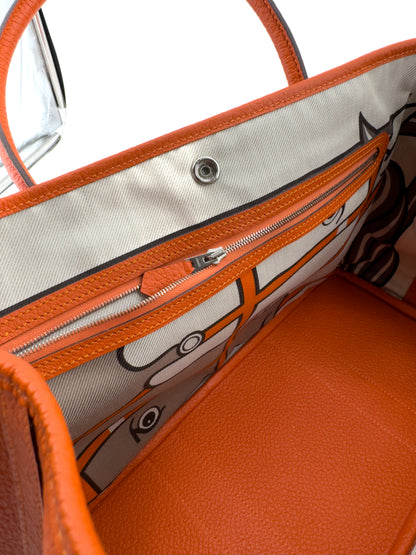 Hermès Garden Party 36 en cuir Clémence orange – L’élégance du cabas iconique au format généreux