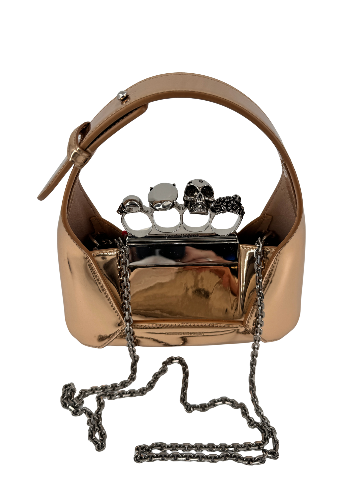 Alexander McQueen – The Jewelled Hobo en cuir miroir doré, poignée bijou “Skull Four Ring” & chaîne