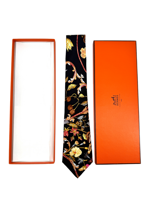 Cravate Hermès en soie imprimée noir — Jardin floral